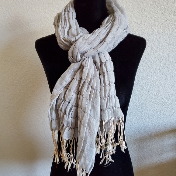 Chuns Accessories - Mild weather scarf